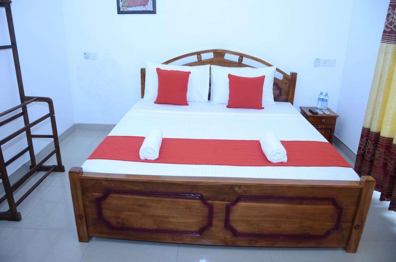 Yoho Beach Glory Hotel Negombo Exteriér fotografie