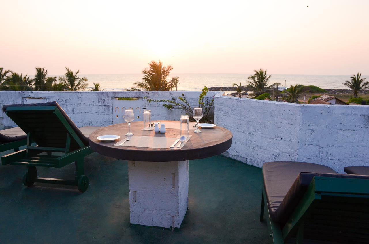Yoho Beach Glory Hotel Negombo Exteriér fotografie